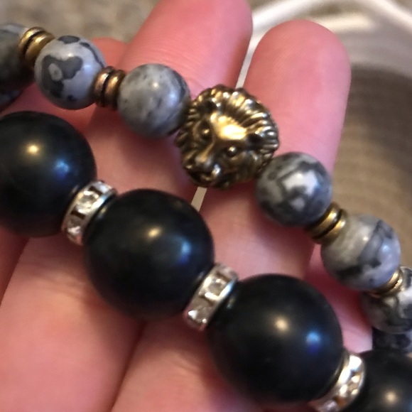 Tigers Eye & Lava Rock Stone Essential Oil Diffusing Bracelets | Meditation - Picture 4 of 10